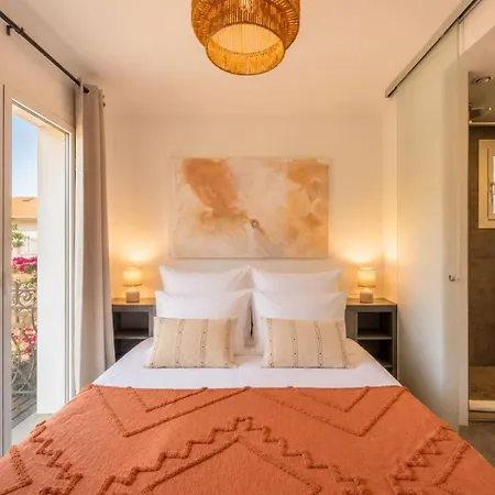 A C 2bdr 6p Sea View- St-tropez Apartmán *