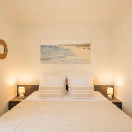 A C 2bdr 6p Sea View- St-tropez 公寓 *