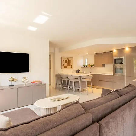A C 2bdr 6p Sea View- St-tropez * 圣特罗佩